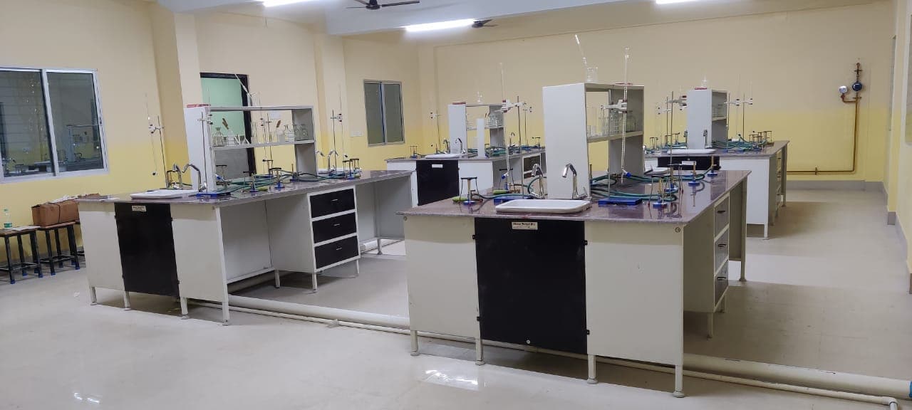 Modern laboratory setup